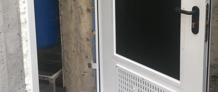 Дверь в котельную
